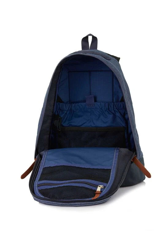 Gregory Fine Day V2 backpack 18 liter capacity licensed in Hong Kong