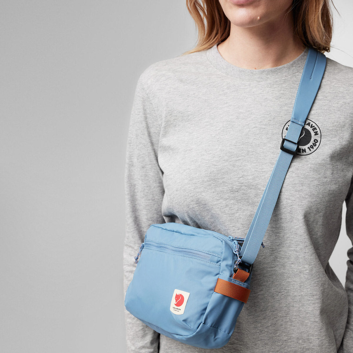 Fjallraven High Coast Crossbody lightweight waterproof crossbody bag organizer shoulder bag