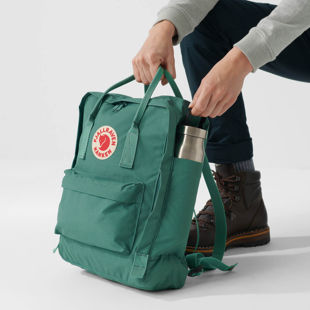 香港行貨 Fjallraven Kanken Classic Backpack 16L 背囊 背包 符合大多數航空公司小型隨身包尺寸要求