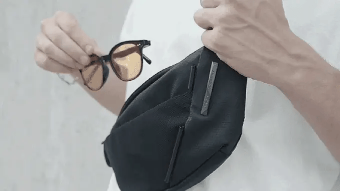 niid Radiant II Sling Bag R2 時尚隨身袋 二合一 單獨/合併使用