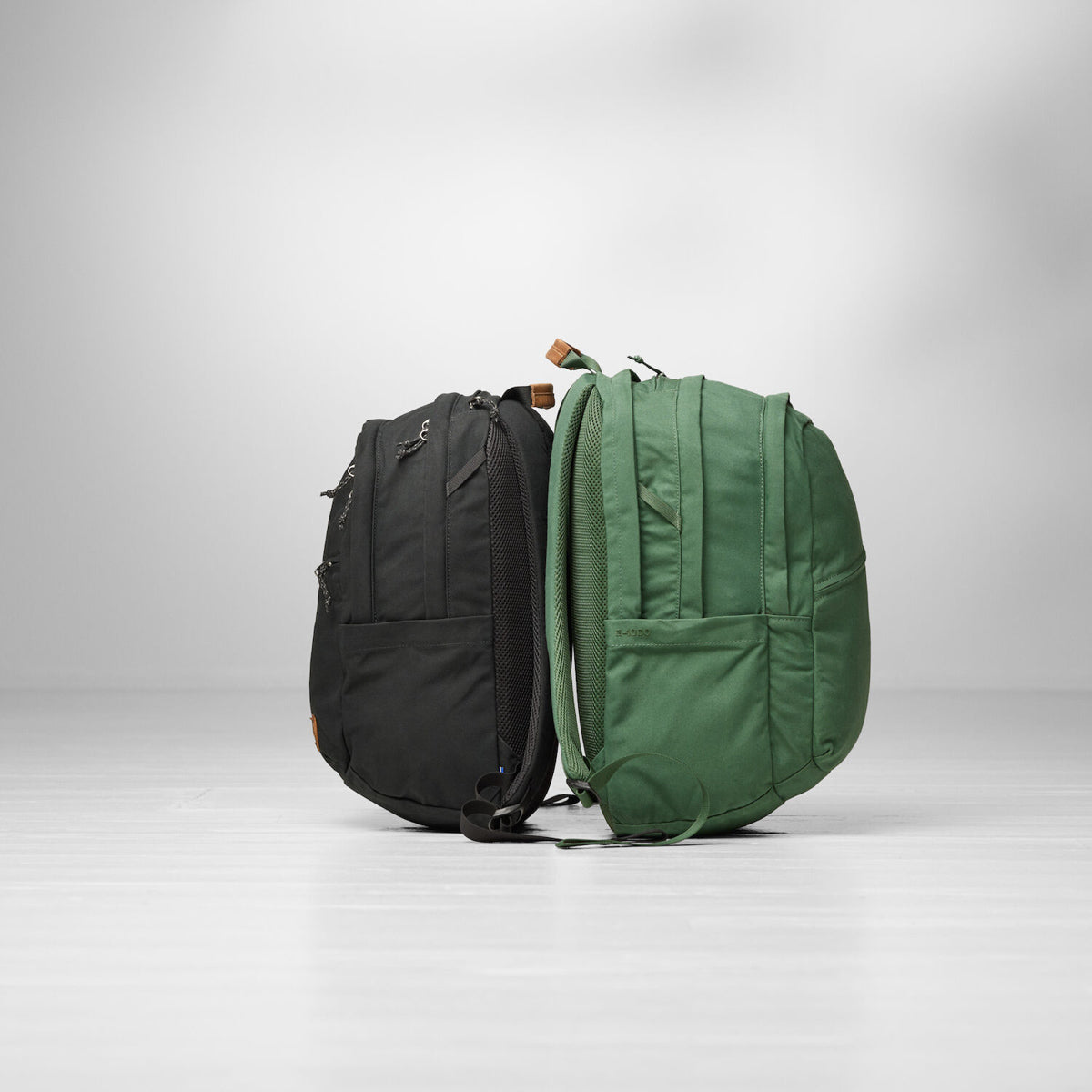 Fjallraven Raven 28 Backpack 多間隔戶外/日用背包