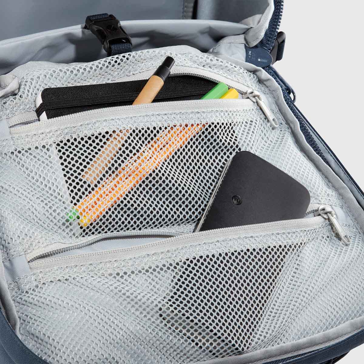 Fjallraven ULVÖ 30 waterproof material backpack can hold a 15" laptop