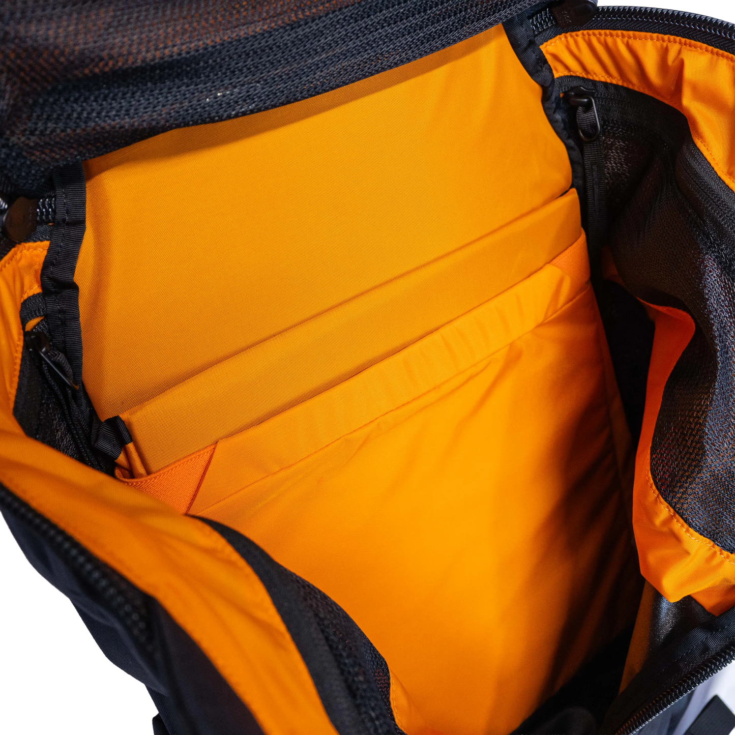 Mystery Ranch Catalyst 22 日用背囊 可放16吋筆電 CORDURA 500D 尼龍