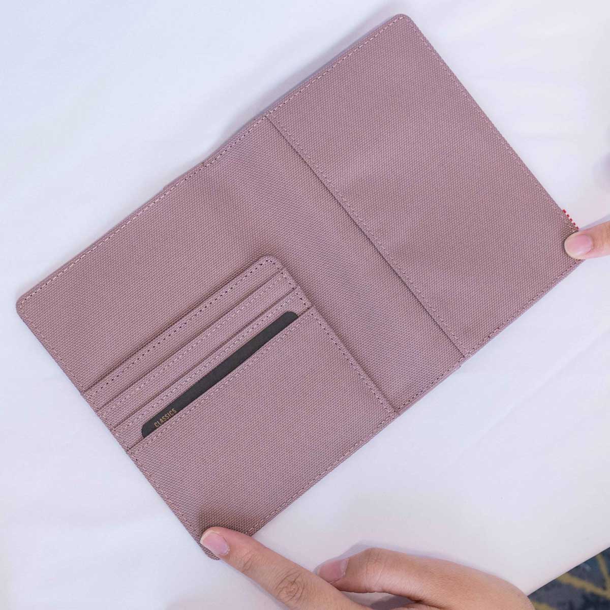 Herschel Raynor Passport Holder 護照套 卡套