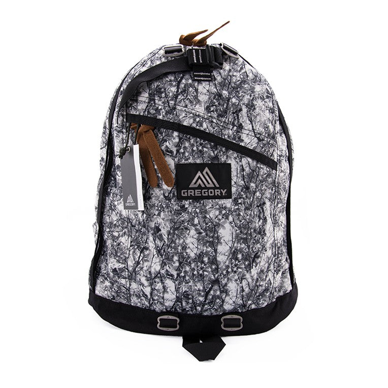 Gregory Day Backpack 26L backpack licensed in Hong Kong