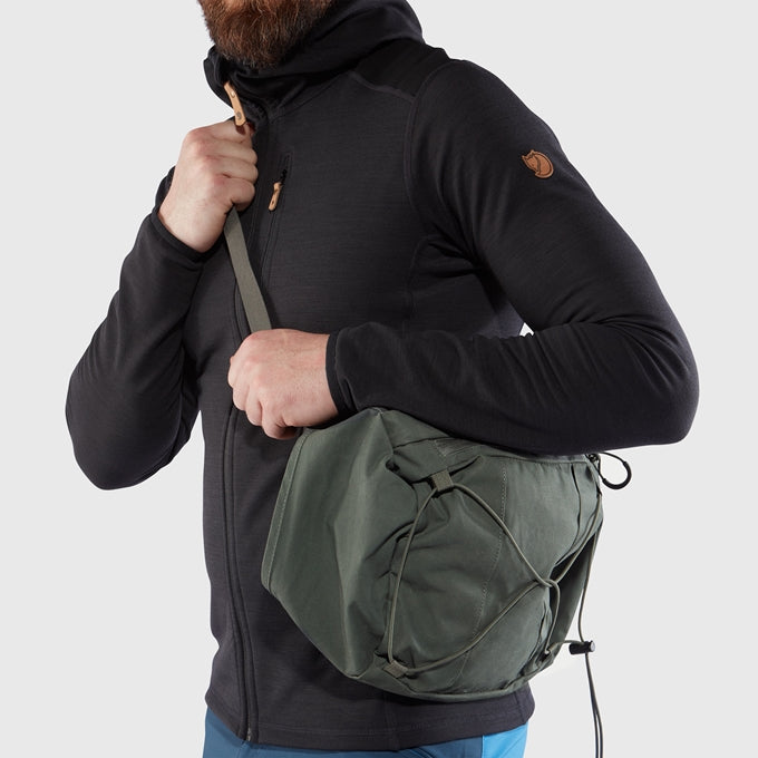 Fjallraven Kajka 75 戶外 登山 大容量背囊 木製框架結合Perfect Fit調節裝置