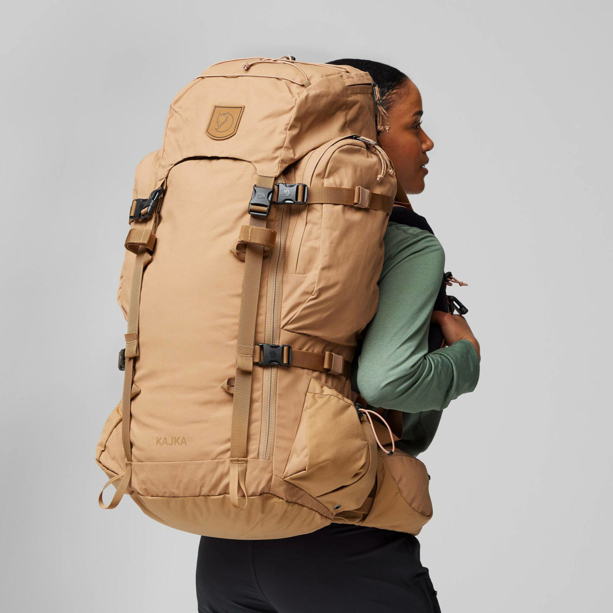 Fjallraven Kajka 55 新版 戶外 登山 背囊 木製框架結合Perfect Fit調節裝置 香港行貨