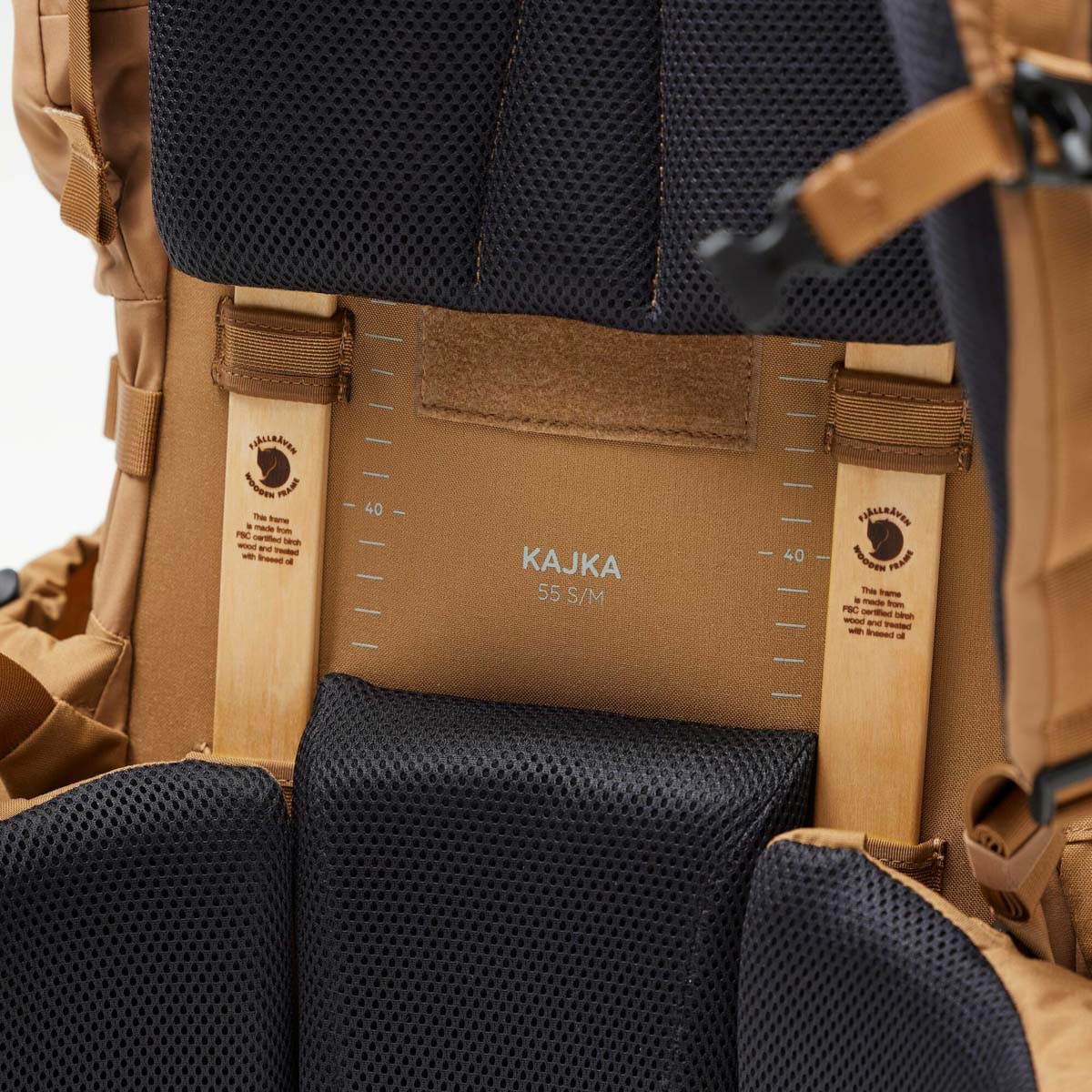 Fjallraven Kajka 55 新版 戶外 登山 背囊 木製框架結合Perfect Fit調節裝置 香港行貨