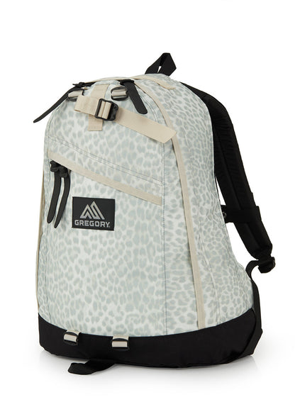 Gregory Day Backpack 26L backpack licensed in Hong Kong