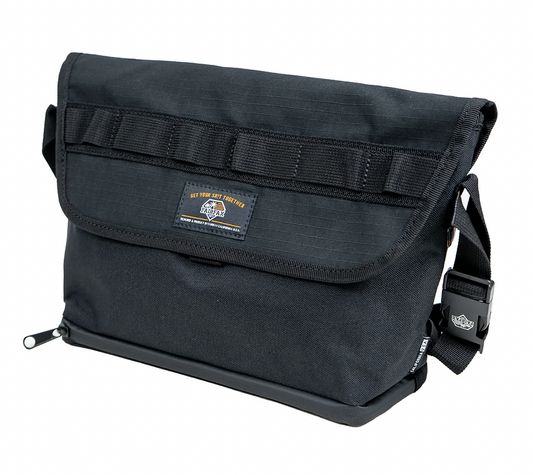 Fairfax BG002 Messenger 斜孭袋 單肩袋 Black