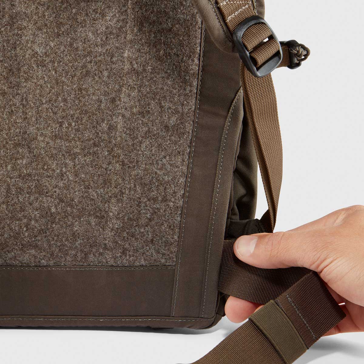 Fjallraven Lappland Hike 15 修身高機動多功能行山背囊【香港行貨】| G-1000防撕裂 | 瑞典羊毛背墊狩獵日用包 - Life Sports