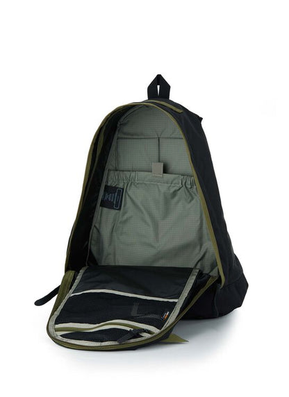 Gregory Day Backpack 26L backpack licensed in Hong Kong