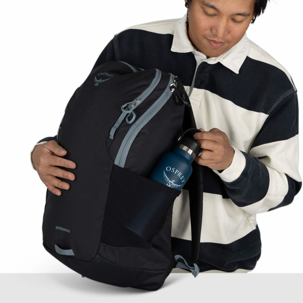 Osprey Astronova 23L 校園日常電腦雙肩背囊【香港行貨】| AirScape透氣網背 16吋筆電層 雙水樽袋 - Life Sports