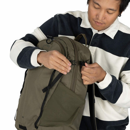 Osprey Axis 24L 多功能電腦日用雙肩背囊【香港行貨】| 16吋筆電平板文件艙 正面平行 Daisy Chain 戰術掛環 雙上端壓縮帶 - Life Sports