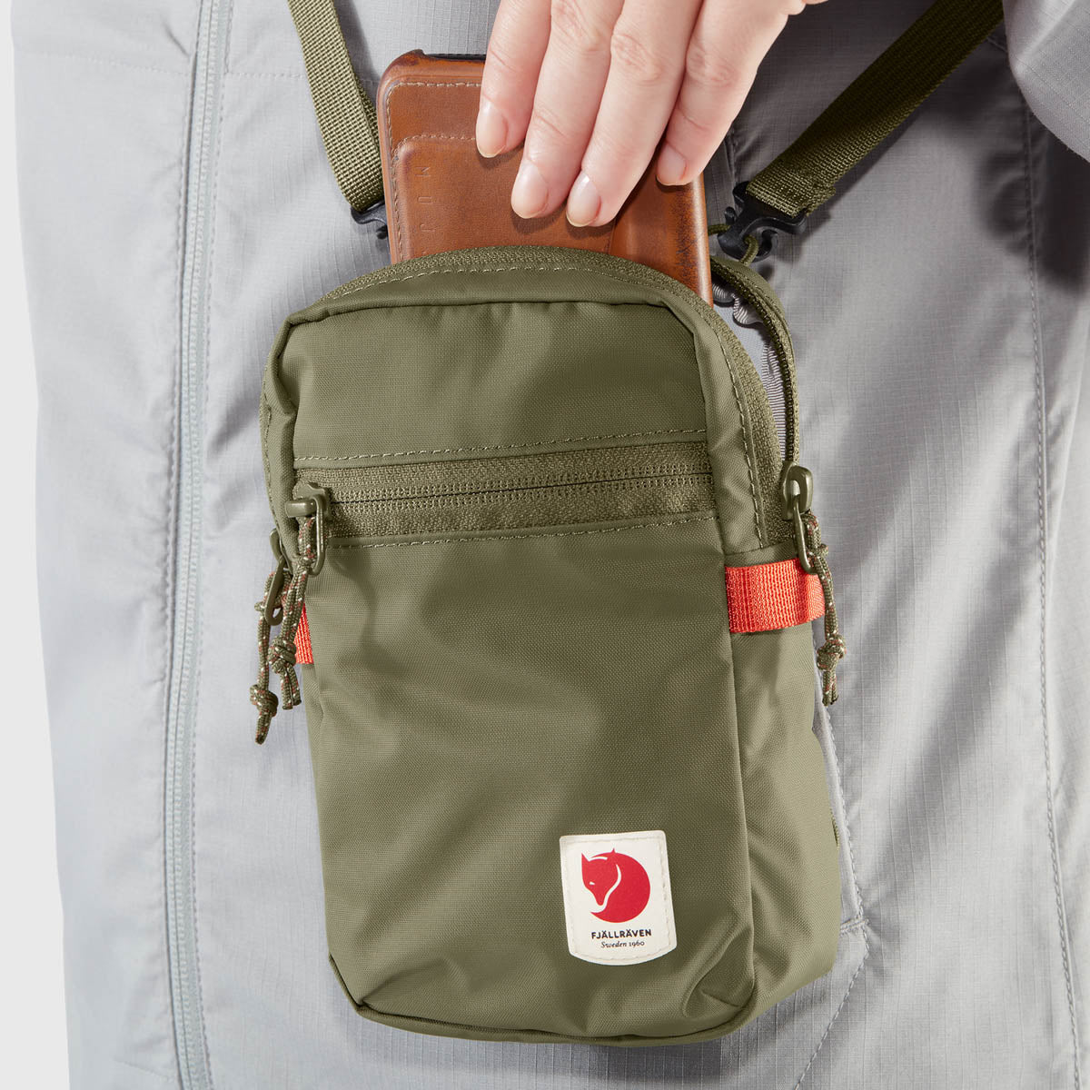 Fjallraven High Coast Pocket 輕便隨身包 防水布料 斜揹袋 香港行貨