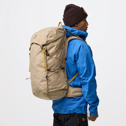 Fjallraven Kajka X-Lätt 45 輕量重裝遠足登山背囊【香港行貨】| 專利樺木內架與Vinylon F面料 | 模組化快拆全可調遠征包 - Life Sports
