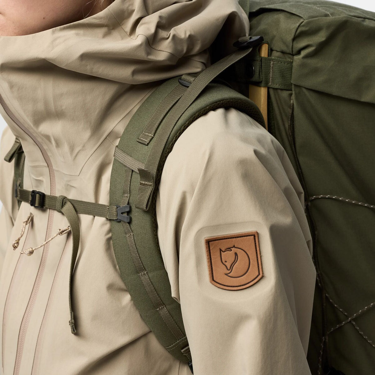 Fjallraven Kajka X-Lätt 45 輕量重裝遠足登山背囊【香港行貨】| 專利樺木內架與Vinylon F面料 | 模組化快拆全可調遠征包 - Life Sports