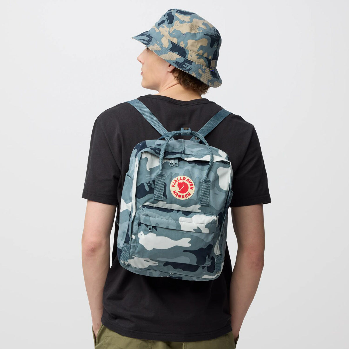 Fjallraven Kanken Graphics 藝術特訂版G-1000 HeavyDuty S防撕裂後背包【香港行貨】| 內置可拆式減壓坐墊 | 限量動物幾何圖騰隨身休閒背囊 - Life Sports