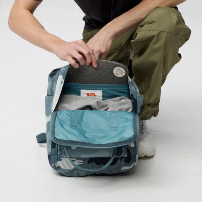 Fjallraven Kanken Graphics 藝術特訂版G-1000 HeavyDuty S防撕裂後背包【香港行貨】| 內置可拆式減壓坐墊 | 限量動物幾何圖騰隨身休閒背囊 - Life Sports