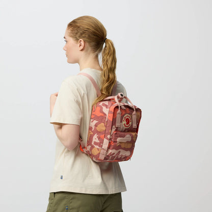 Fjallraven Kanken Graphics Mini 藝術特訂版G-1000 HeavyDuty S防撕裂細背囊【香港行貨】 | 限量動物幾何圖騰隨身休閒小狐狸包 - Life Sports