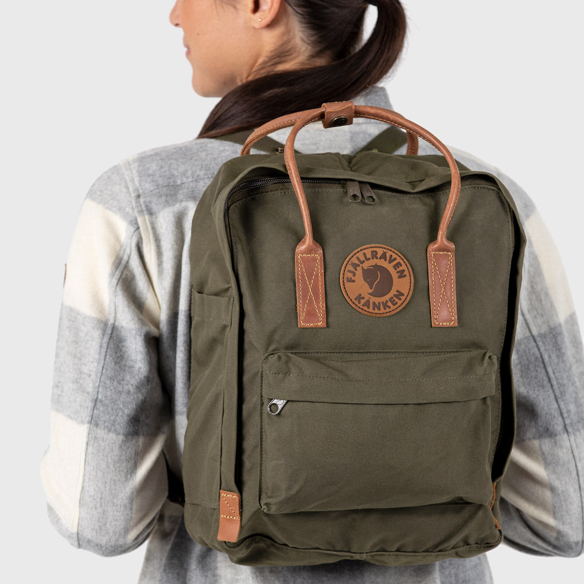 香港行貨 Fjallraven Kanken No.2 Backpack 16L 背囊 背包 真皮金屬扣