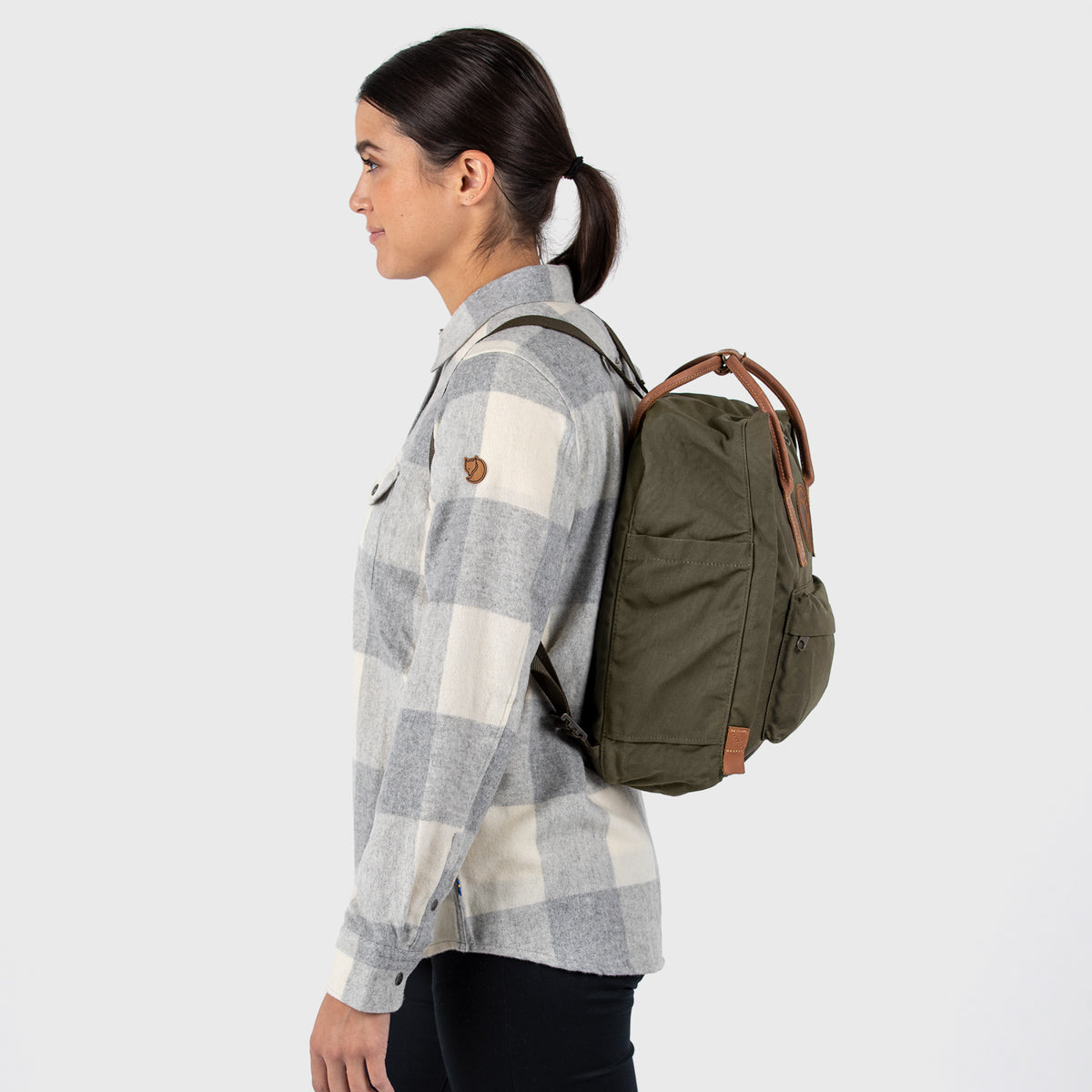 香港行貨 Fjallraven Kanken No.2 Backpack 16L 背囊 背包 真皮金屬扣