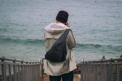 niid Radiant II Sling Bag R2 隨身袋 二合一 單獨/合併使用