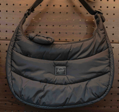 Herschel Yara Shoulder Bag 9L 雲朵澎澎感單肩斜孭包 | 100%再生環保絎縫面料 | 305g超輕量隨身包 - Life Sports