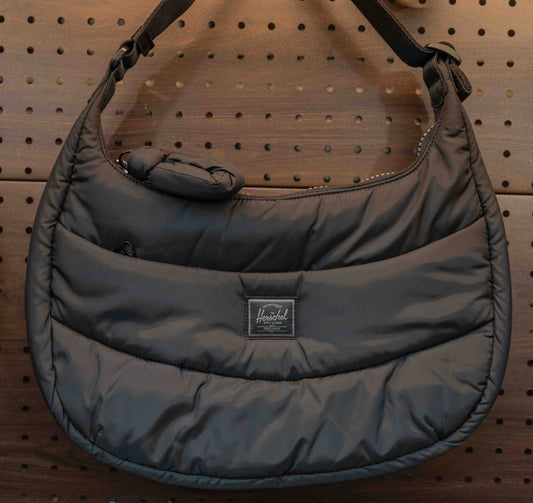 Herschel Yara Shoulder Bag 9L 雲朵澎澎感單肩斜孭包 | 100%再生環保絎縫面料 | 305g超輕量隨身包 - Life Sports