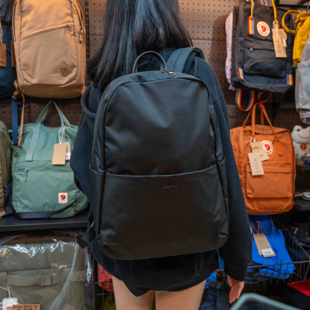 Herschel Classics Beatrix Backpack 20L 斜紋真皮電腦雙肩背囊 | 15/16吋筆電艙 | 附可拆內袋及行李套插 - Life Sports