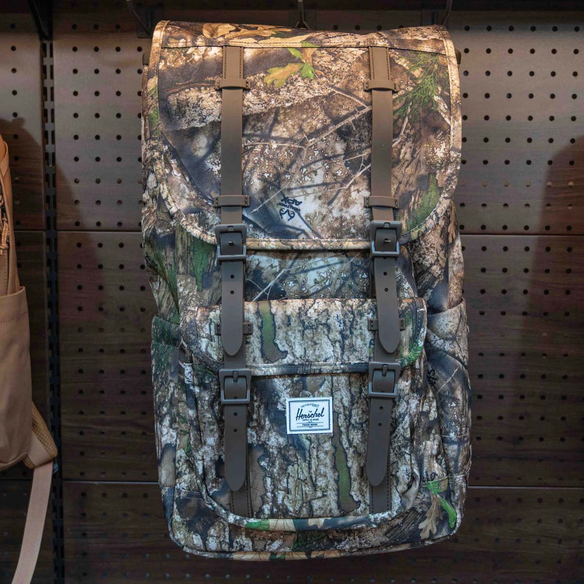 Herschel Little America 30L | 經典美式復古背囊 | 新版側袋設計 | 100% 正貨現貨 | 旺角背囊專門店