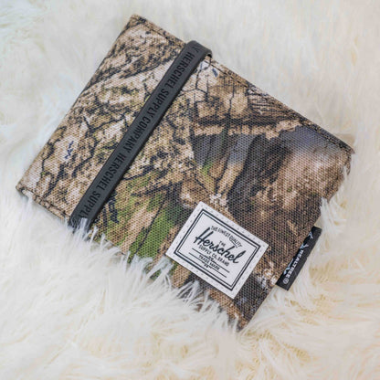 Herschel Roy Wallet Full Card Slot Wallet