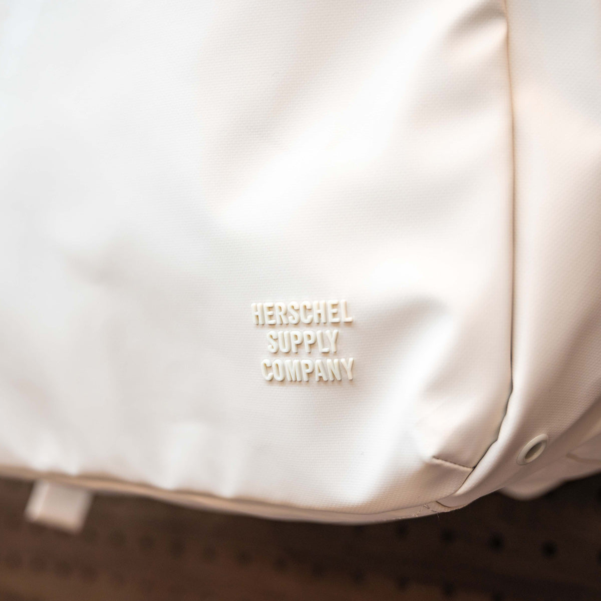 Herschel Alberni Backpack 24L 防潑水霧面塗層雙肩背囊 | 15/16吋電腦防護層 | 3D立體Logo雙水樽袋日用包 - Life Sports