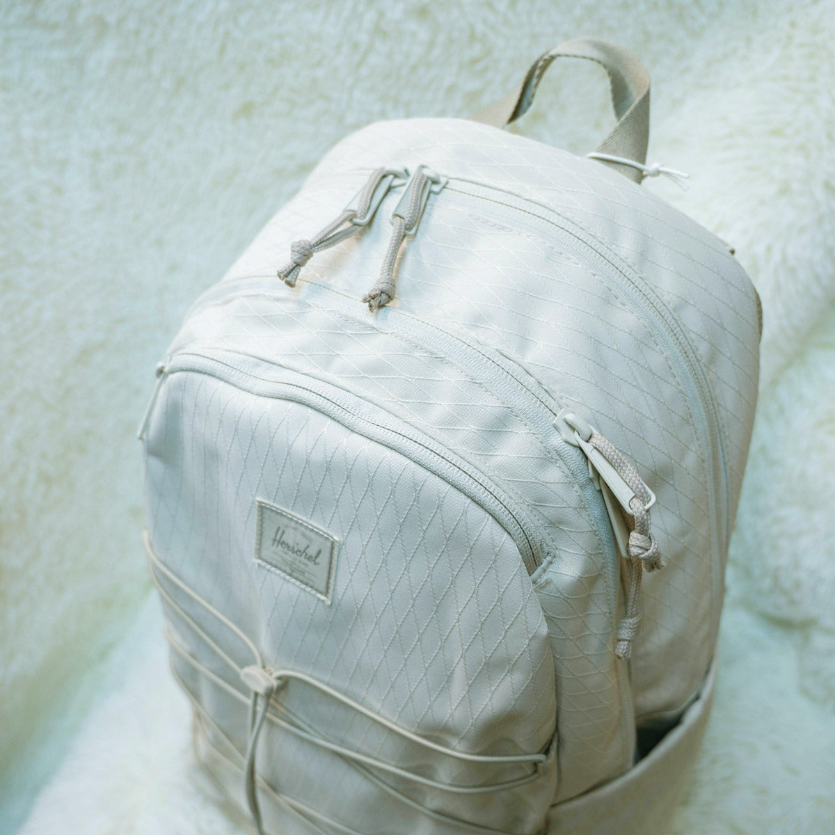 Herschel Kingston Backpack 30L 運動風彈性繩雙肩背囊 | 獨立鞋履裝備層 | 15/16吋電腦艙 AirMesh透氣背墊 - Life Sports