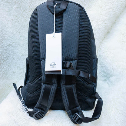 Herschel Kingston Backpack 30L 運動風彈性繩雙肩背囊 | 獨立鞋履裝備層 | 15/16吋電腦艙 AirMesh透氣背墊 - Life Sports