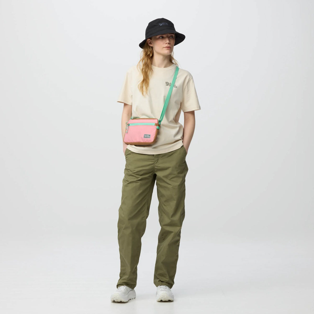 Fjallraven Vardag Pocket Large 500D防撕裂機能橫式斜孭包【香港行貨】| 雙向拉鍊大開口隨身袋 | 護照機票零食快取貼身側孭包 - Life Sports