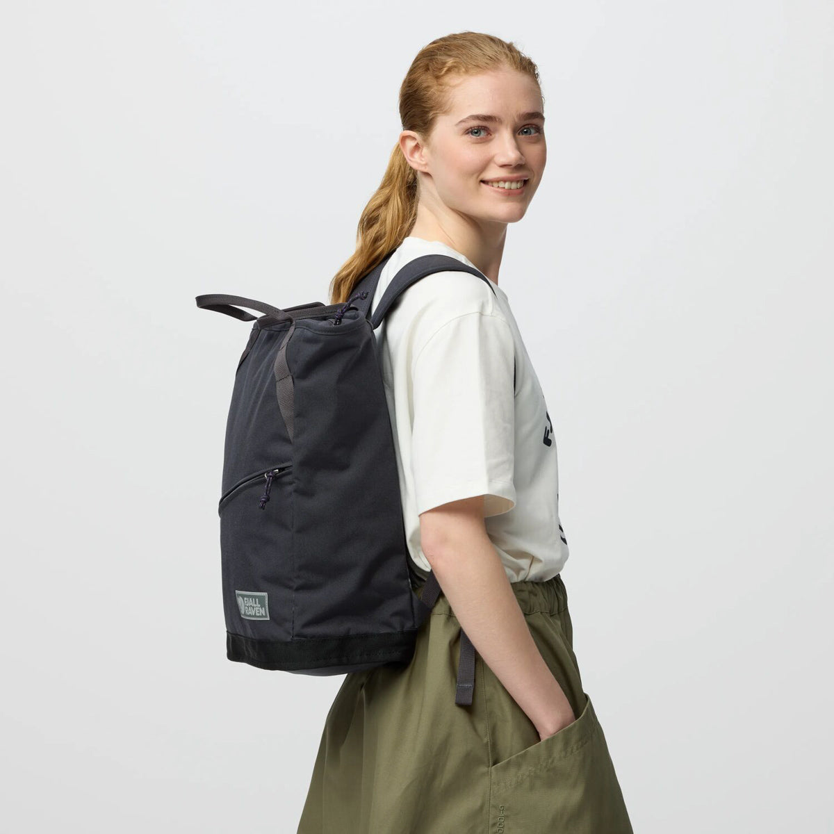 Fjallraven Vardag Totepack 22 升 專利500D防撕裂兩用托特包【香港行貨】| 內置加厚防震筆電倉 | 多功能手提後背雙棲兩用袋 - Life Sports