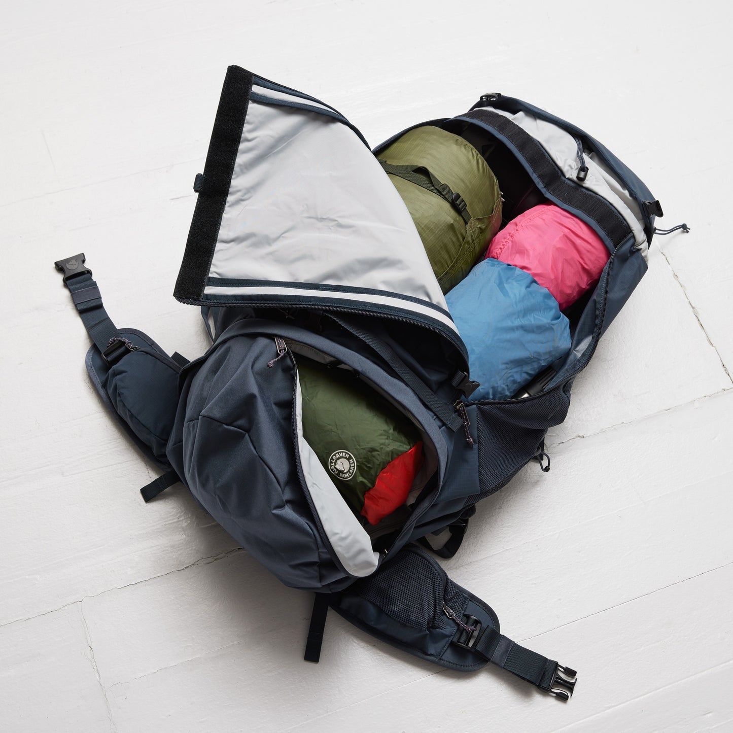 Fjällräven Abisko Trek 65 背囊 65升戶外 行山 露營 背包 連雨罩