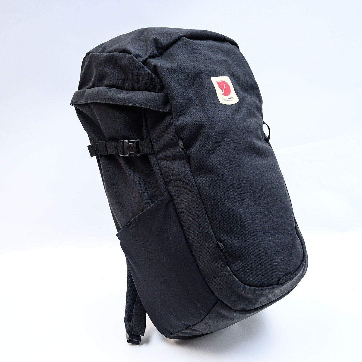 Fjallraven ULVÖ 30 waterproof material backpack can hold a 15" laptop