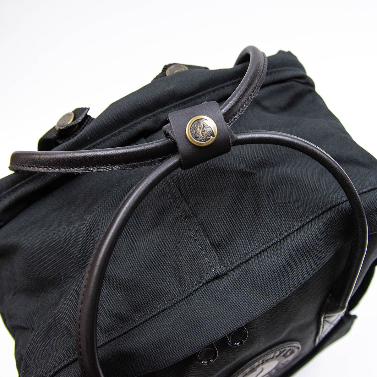 Fjallraven Kanken NO.2 - 15" Notebook Backpack 18L 15寸電腦背囊 Completely Black 全黑化 真皮帶配金屬扣