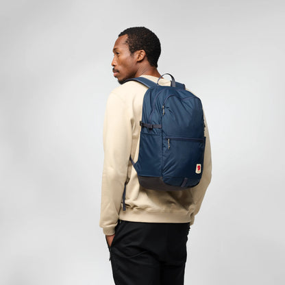 Fjällräven High Coast Backpack 24 背囊 配10,000mm PU塗層 防水耐用 輕量背包