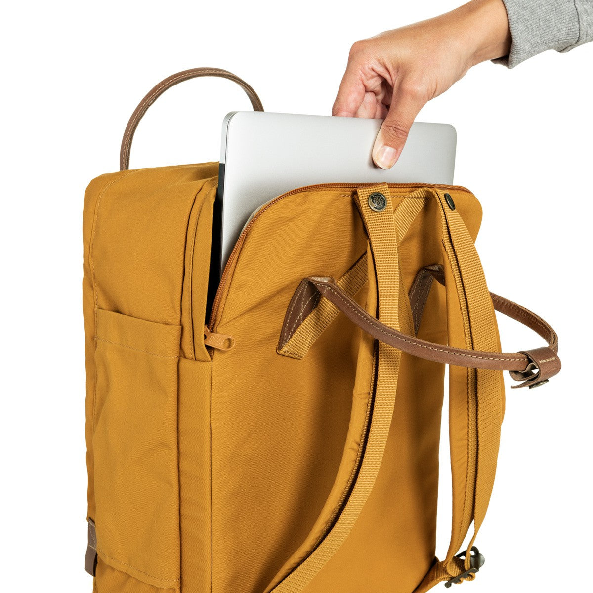 Fjallraven Kanken No.2 Laptop 15" 18L 筆電背囊