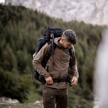 Fjallraven Kajka 75 new version of outdoor mountaineering large-capacity backpack with wooden frame and Perfect Fit adjustment device licensed in Hong Kong