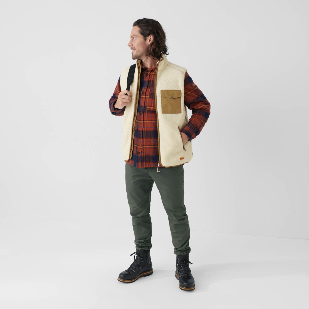 Fjallraven Vardag Pile Fleece Vest M Men's Furry Vest Jacket Chalk White/ Buckwheat Brown