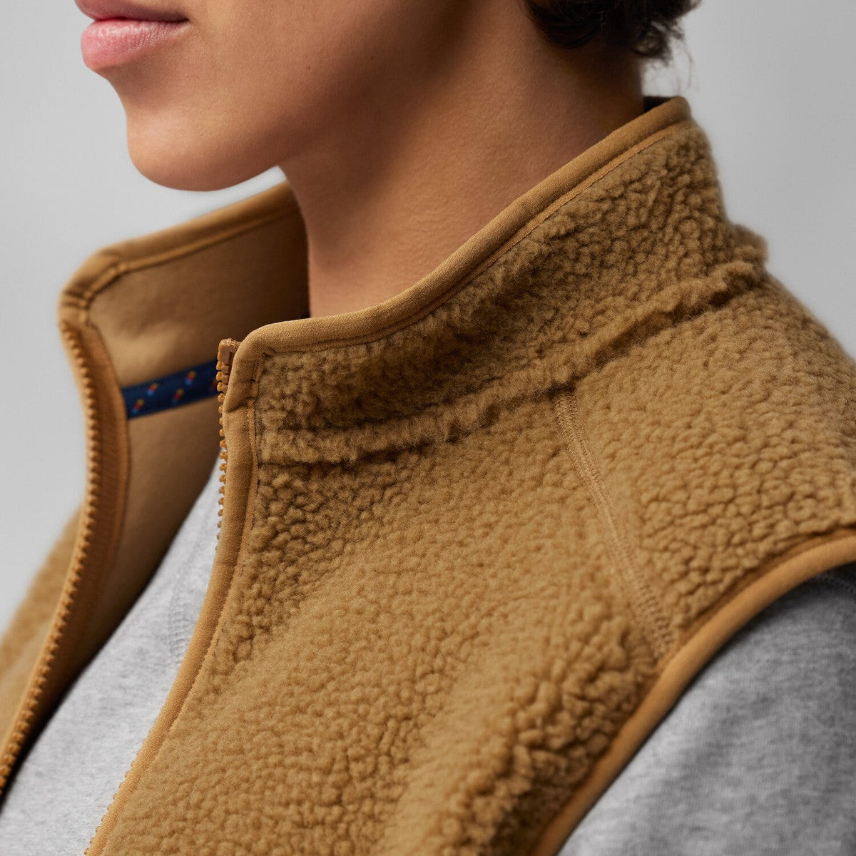 Fjallraven Vardag Pile Fleece Vest W Women's Furry Vest Jacket Buckwheat Brown Buckwheat Brown