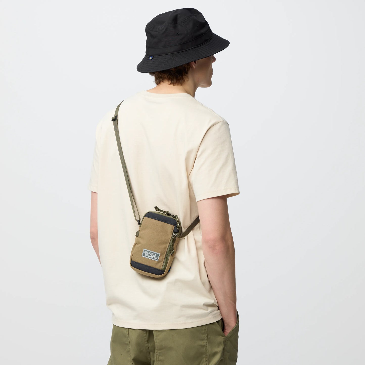 Fjallraven Vardag Pocket 隨身側孭袋 - 香港行貨【2年原廠保養】| G-1000 耐磨防潑水布料 | 極簡復古隨身小包 - Life Sports