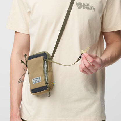 Fjallraven Vardag Pocket 隨身側孭袋 - 香港行貨【2年原廠保養】| G-1000 耐磨防潑水布料 | 極簡復古隨身小包 - Life Sports