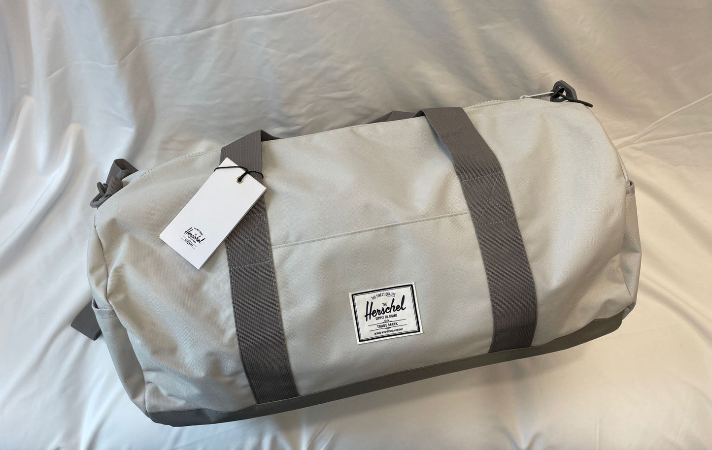 Herschel Supply Co. - Sutton Duffle 46.5升大容量 桶型袋 Lunar Rock