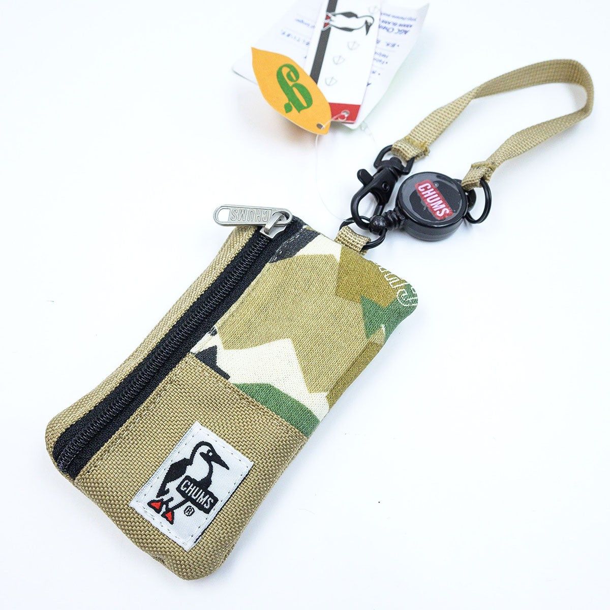 Chums Commuter Pass Case Sweat Nylon card holder elastic scroll strap